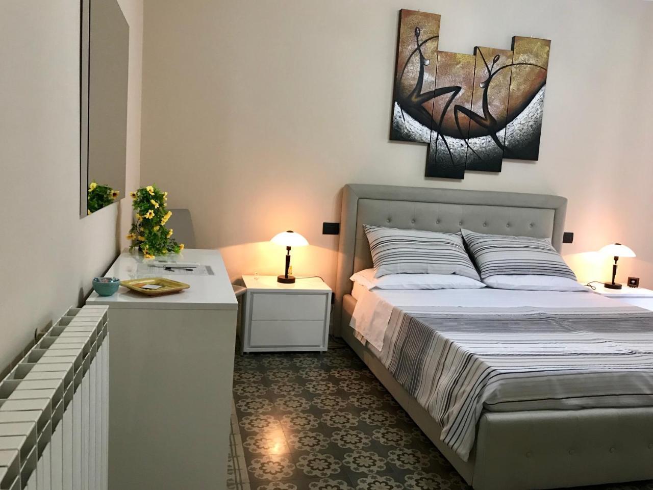 بياتْسا أرمارِنا B&B Villa Roma المظهر الخارجي الصورة